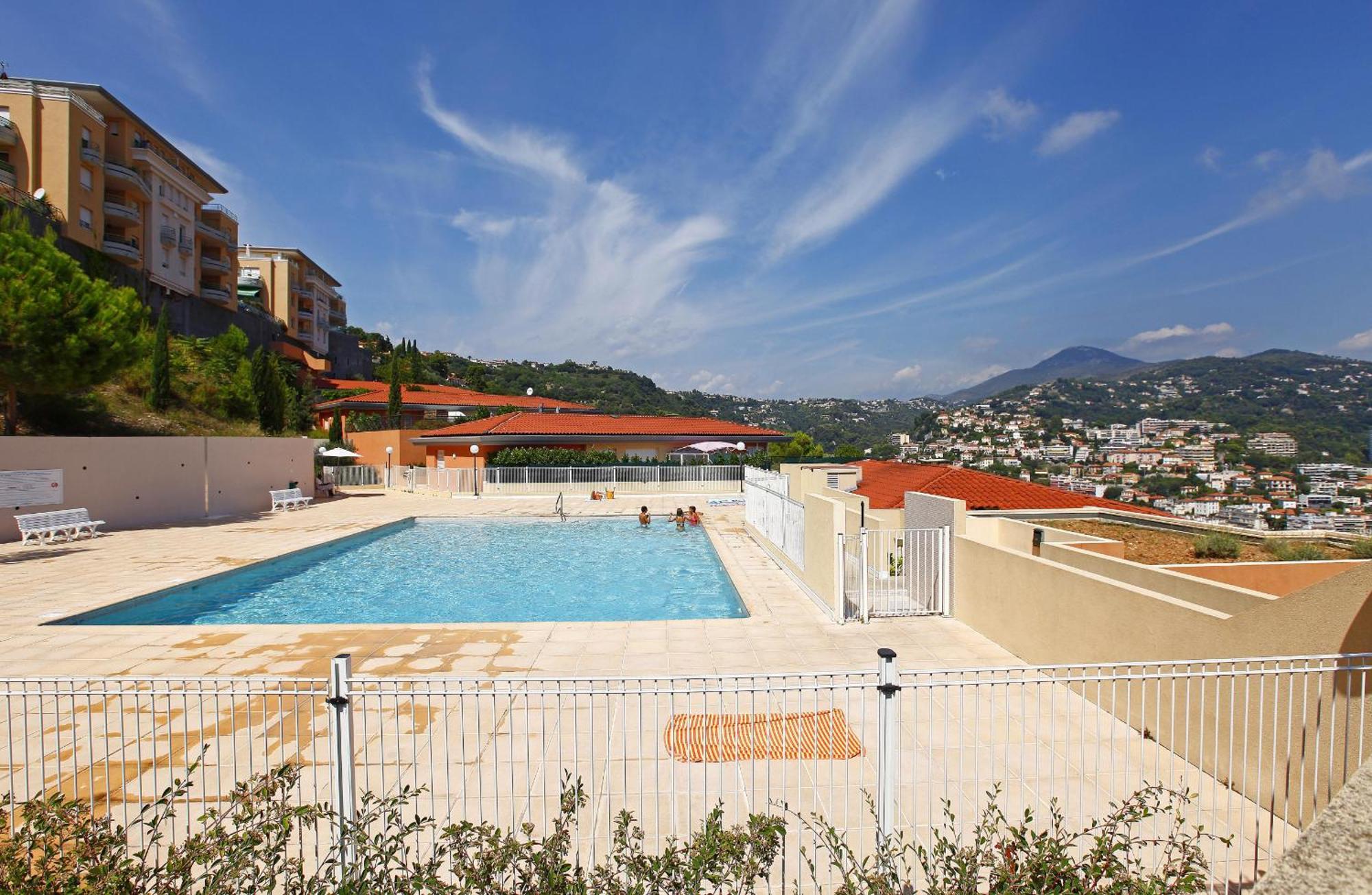 Babylone - Appartement Vue Panoramique Avec Piscine Pour 6 Personnes A Nice Quartier Pessicart 外观 照片